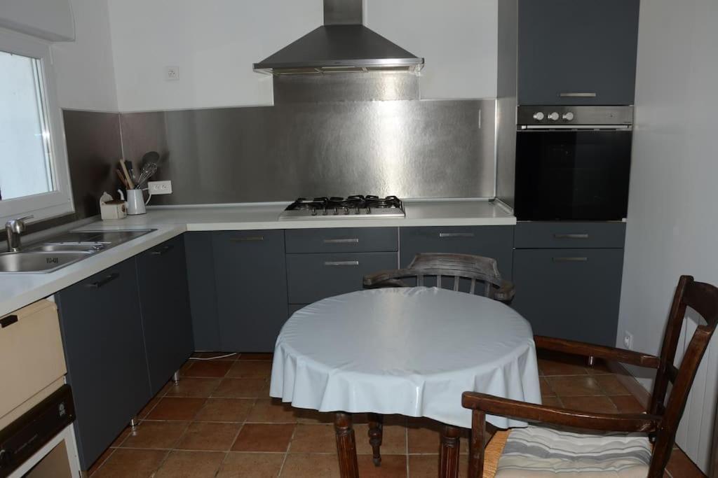 Petite Maison Bretonne Pour 4 Personnes Plounerin Eksteriør billede